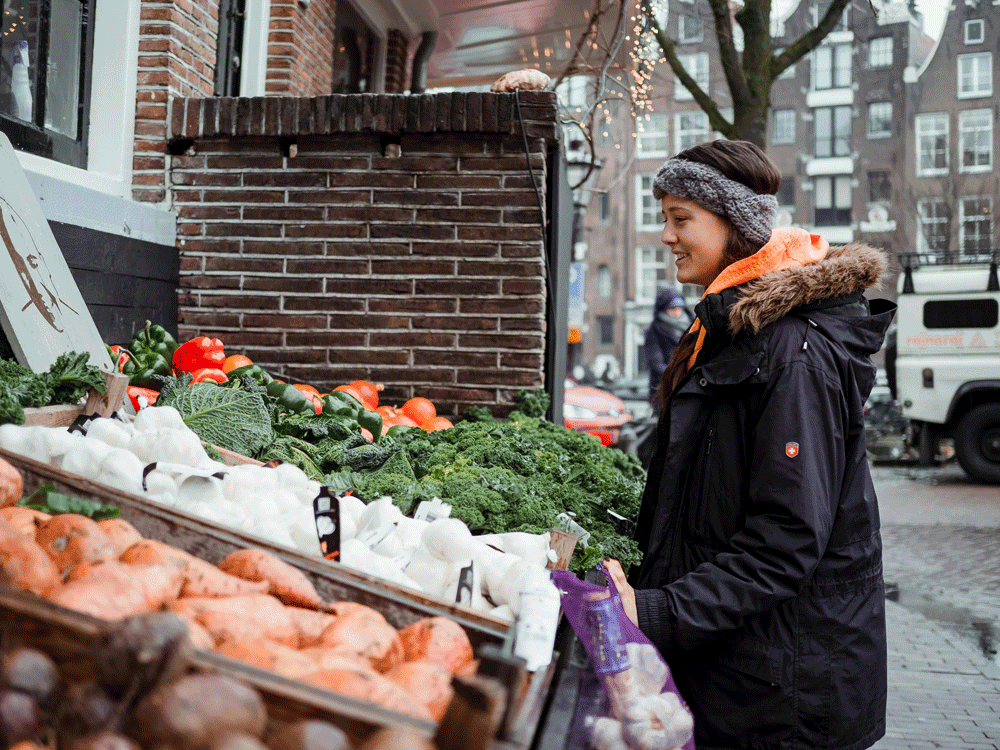 woman shopping for produce